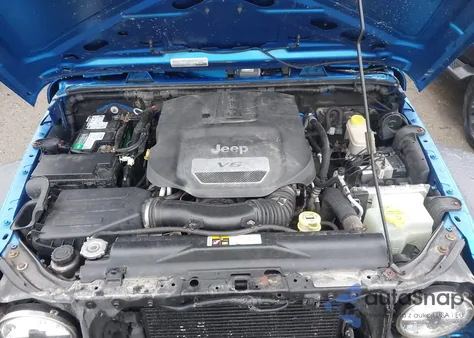 2015 Jeep Wrangler Unlimited Sport z USA, uszkodzony, nr VIN 1C4BJWDG3FL550378